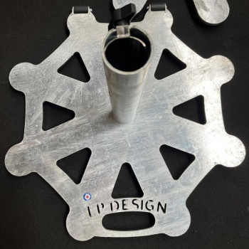 Pied de parasol design « Gouvernail »